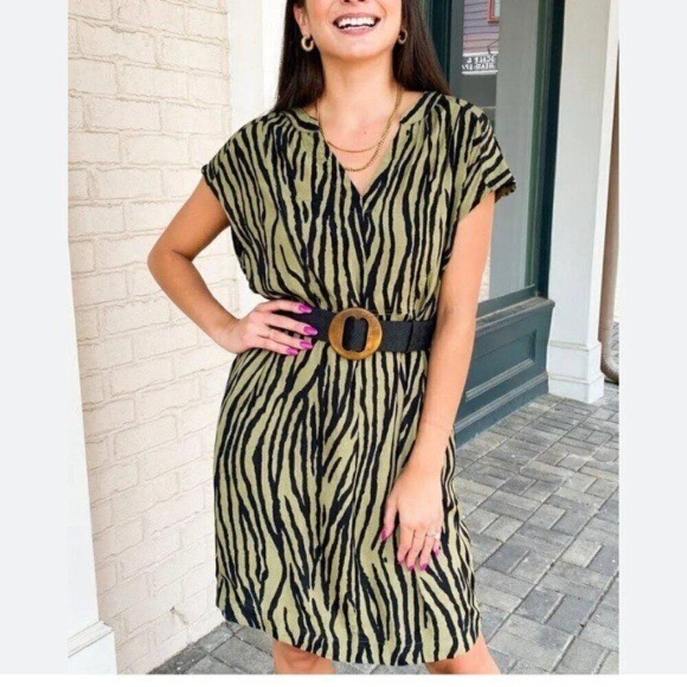 THML  Anthropologie women mini dress M Boho Casual Vacation Y2K Resort Green